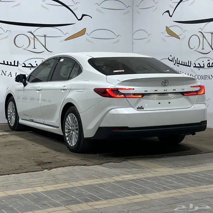 تويوتا كامري ال اي بنزين 2025 0