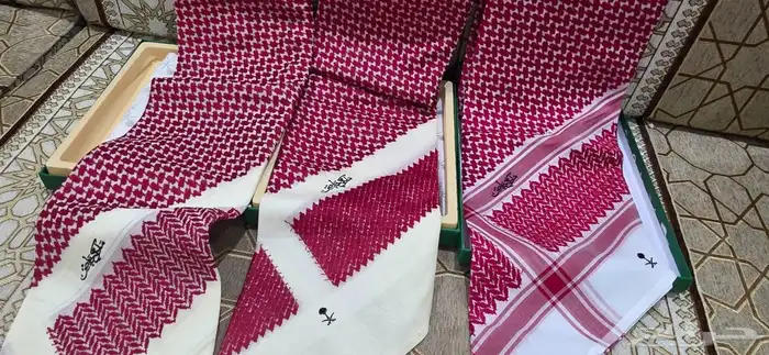 عرض شماغ ملكي خاص شتوي بالعلبه جمله وتجزئة 7