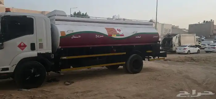 دينه لوري ايسوزو موديل 2016 علي الشرط للبيع. 0