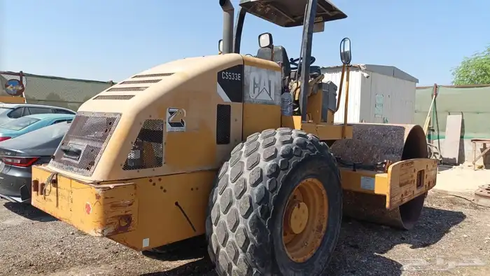 رصاصه للايجار 10 طن أوراقها كامله بسواقها 0