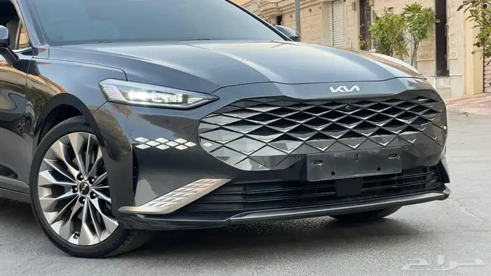 كيا K8 بلاتينيوم 2022 - 6 سلندر - مواصفات خاصة 1