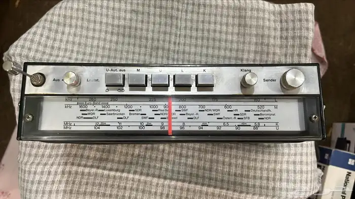 جهاز راديو سابا المانيه الغربية 8