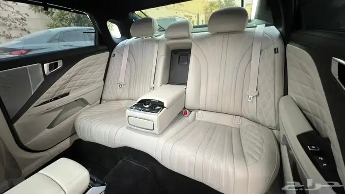 كيا K8 بلاتينيوم 2022 - 6 سلندر - مواصفات خاصة 12