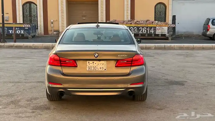 بي ام دبليو 2018 عداد 250 الف 520 فل كامل 28