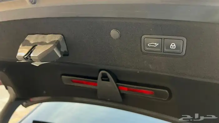 كيا K8 بلاتينيوم 2022 - 6 سلندر - مواصفات خاصة 31