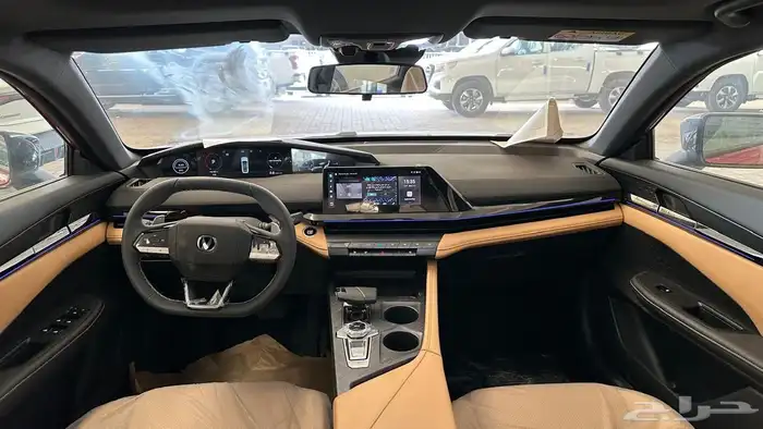 سيارة شانجان UNI-V إيليت 2025 يوني  ي 2025 8