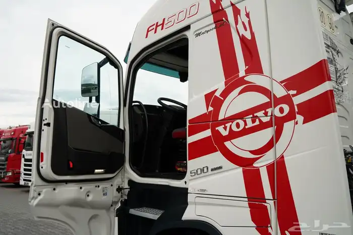 راس شاحنةفولفو 2021م 11