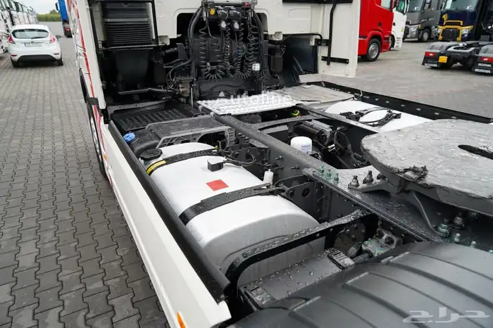 راس شاحنةفولفو 2021م 7