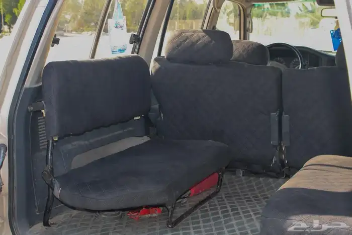 لاندكروزر 1995 3