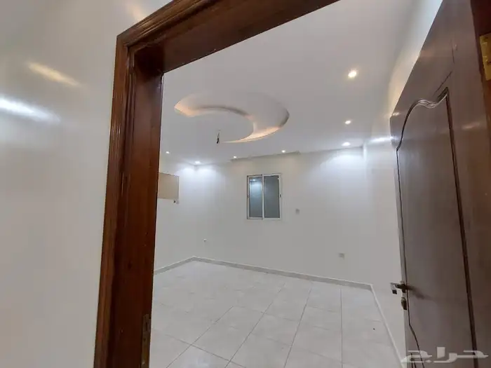 للايجار شقتين في الرانوناء 4