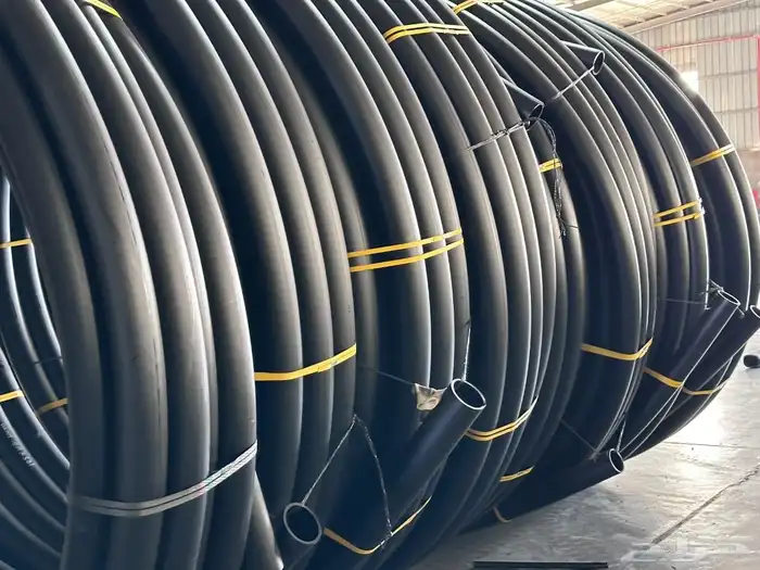 مواسير البولي إيثيلين علي الكثافه HDPE   ليات زراعيه 4