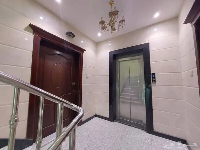 للايجار شقتين في الرانوناء 7