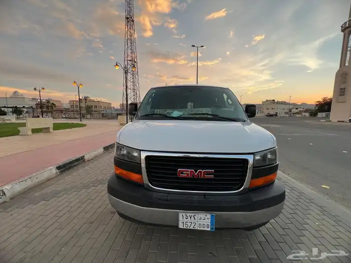 سافانا موديل 2017 ماشي 126 الف فقط مالك واحد شرط للبيع 0