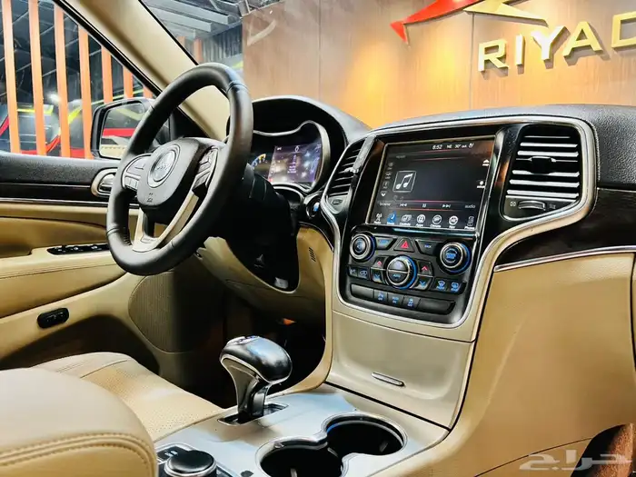 جراند شيروكي 2014 لمتد V8 (( بحاله ممتازه)) 5