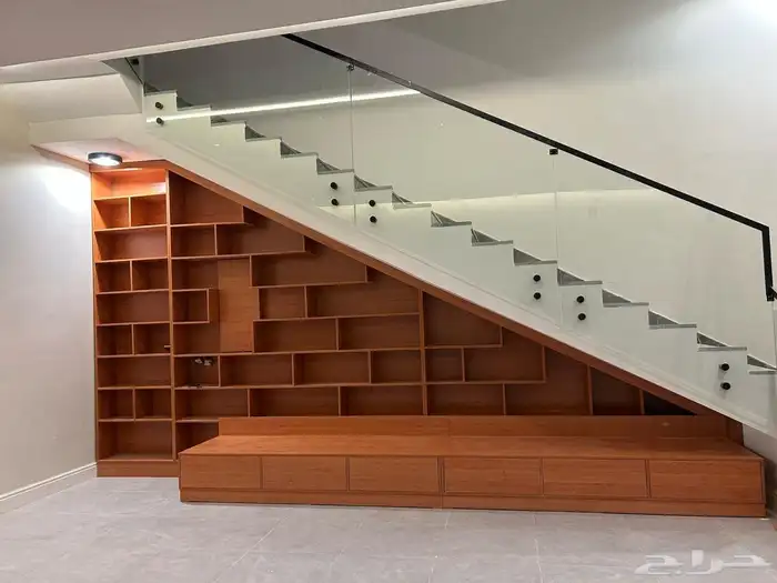 للايجار فيلاة مستقلة بتصميم مودرن 10