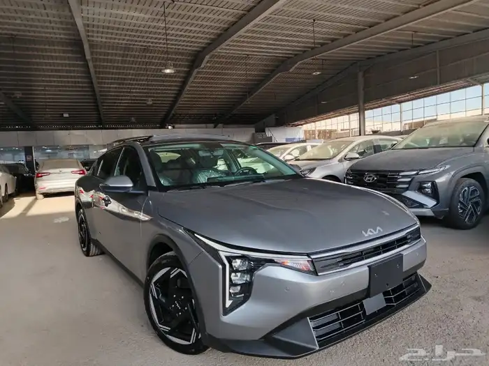 كيا k4 GLS نص فل 2026 كاش وتقسيط بي اقل الاسعار 4