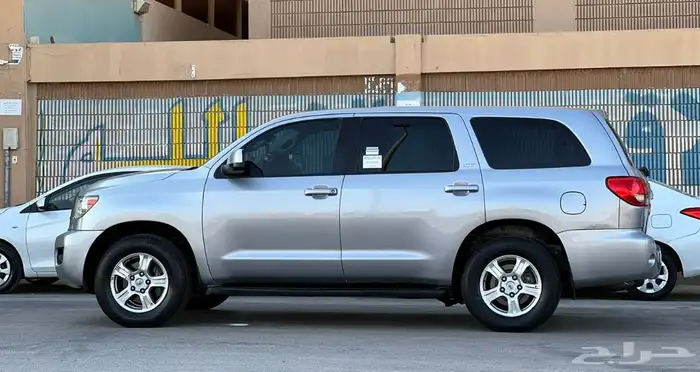 تويوتا سيكويا 2015 16