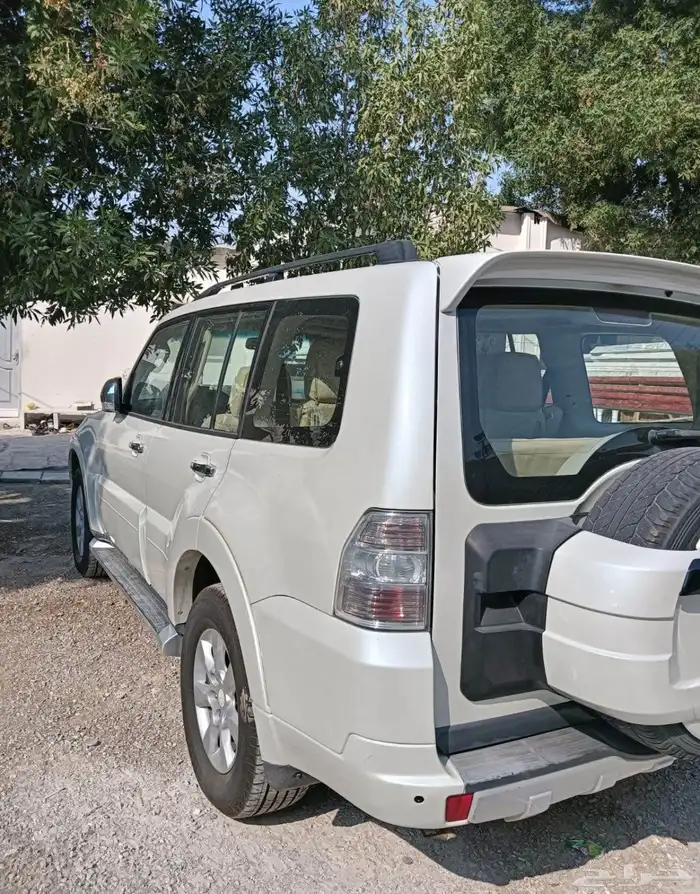 جيب باجيرو 2