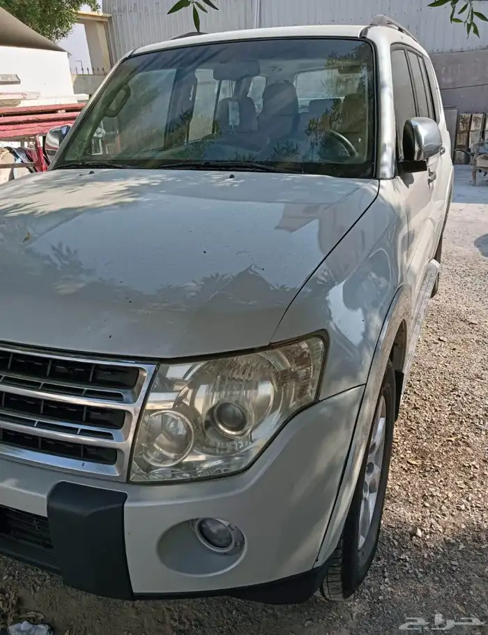 جيب باجيرو 1