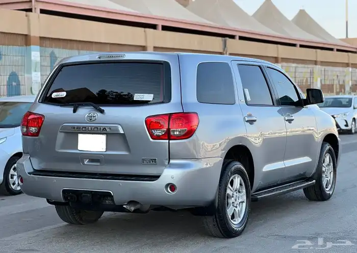 تويوتا سيكويا 2015 17