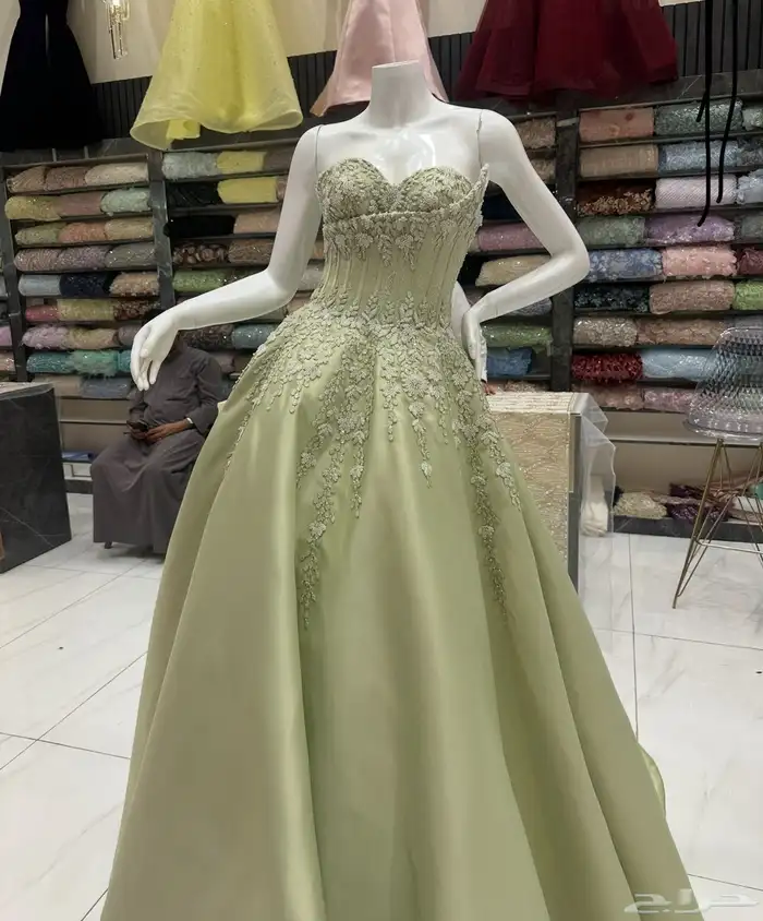 فستان ملكة 0