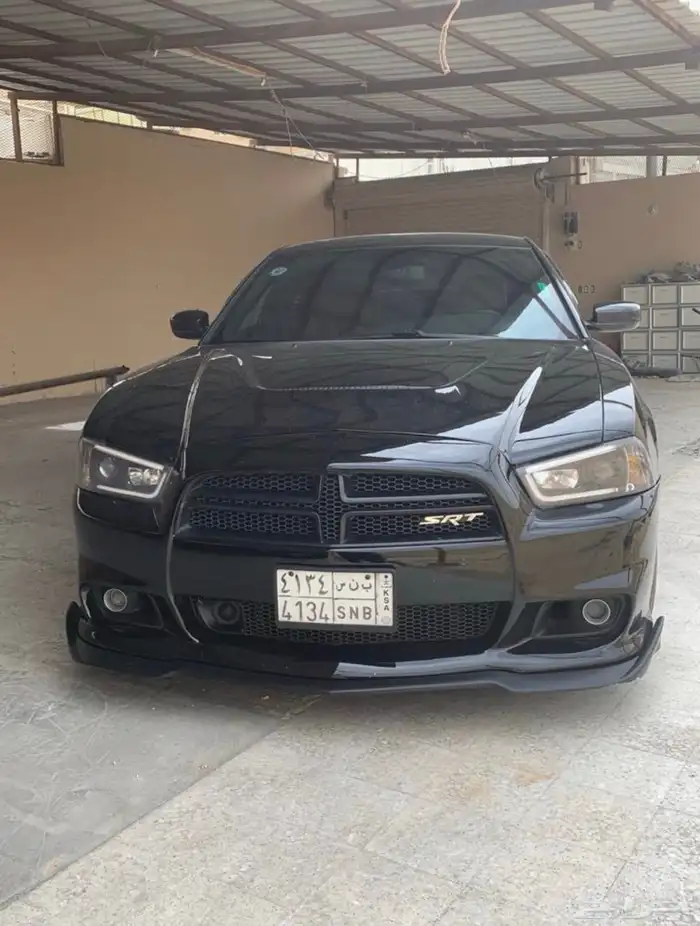 شارجر 2012 SRT8 فل كامل 0