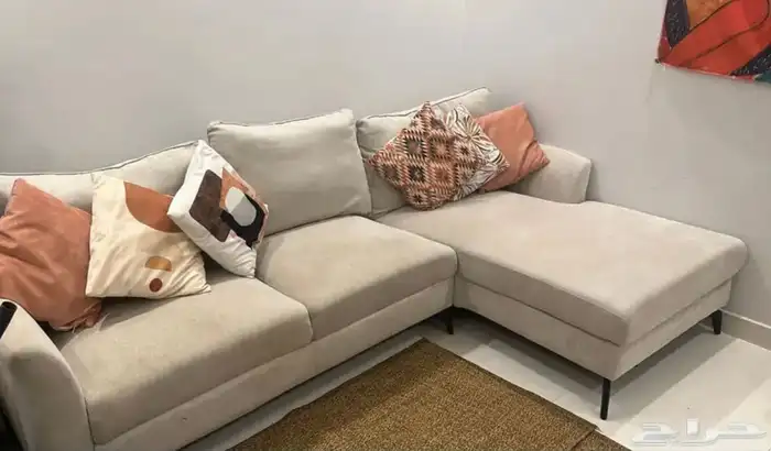 كنب حرف L جديد استخدام 6 شهور للبيع السعر 1000 1