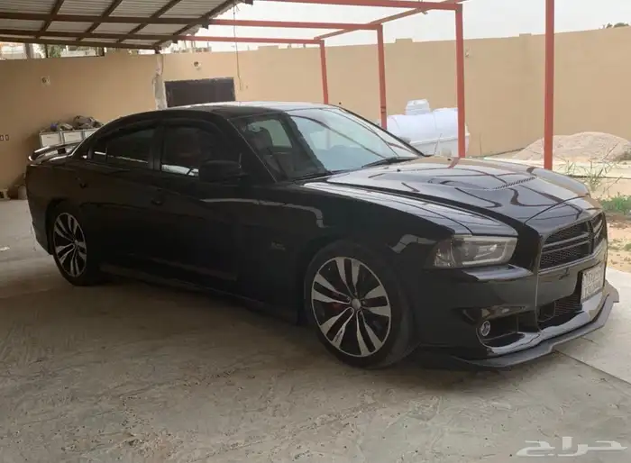 شارجر 2012 SRT8 فل كامل 3