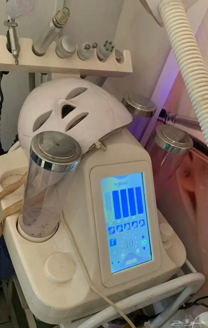 جهاز هيدرافيشال 7 فى 1 ينفع عيادات تجميل وصالونات بسعر ممتاز 0