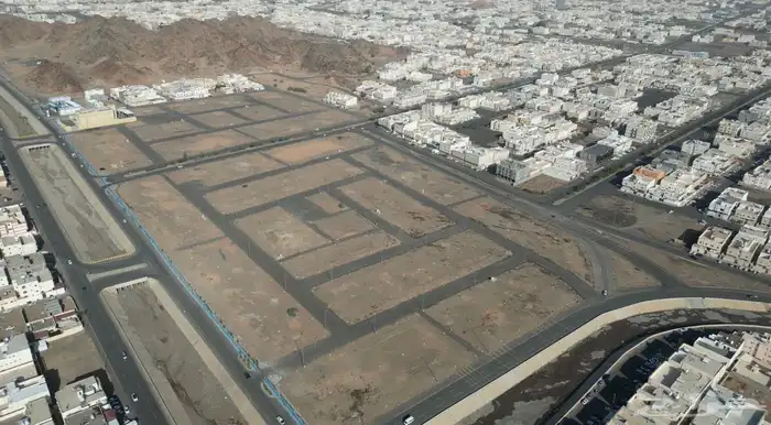 مصور درون مصور عقاري مصمم 3