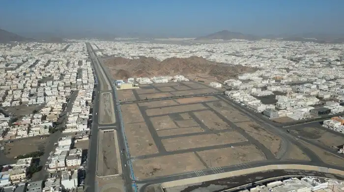 مصور درون مصور عقاري مصمم 1