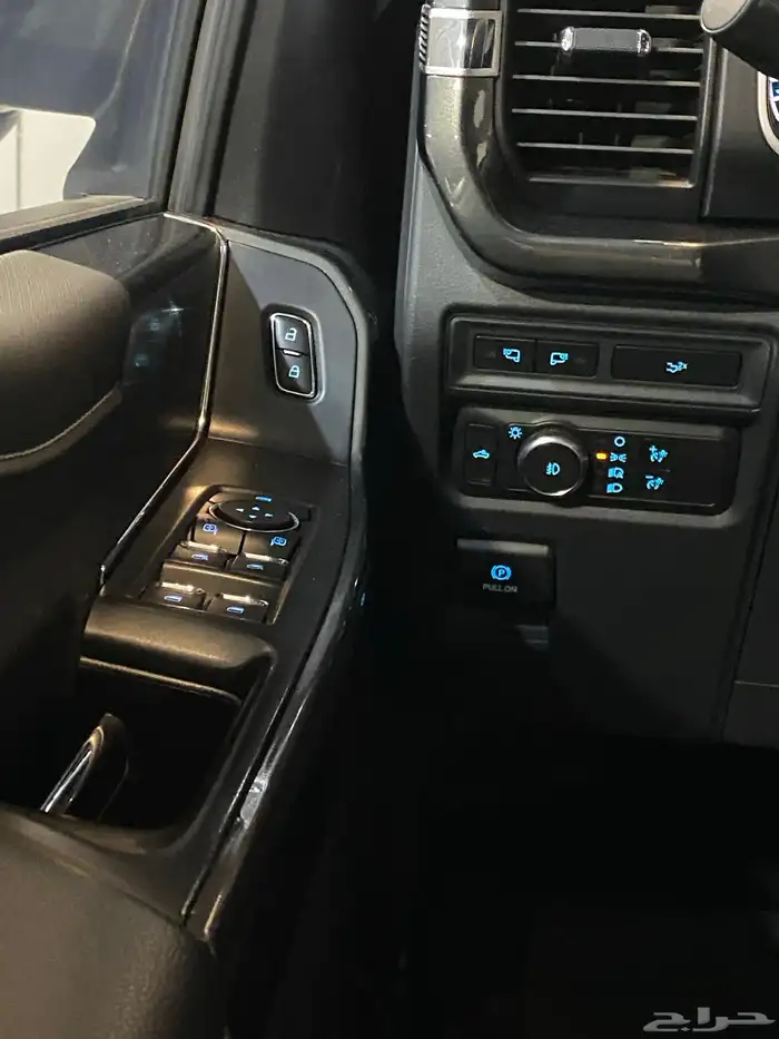 فورد F150 2022 فل كامل بحالة الوكاله 12