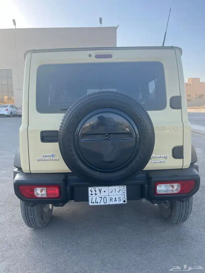 سوزوكي جيمني 2024 1