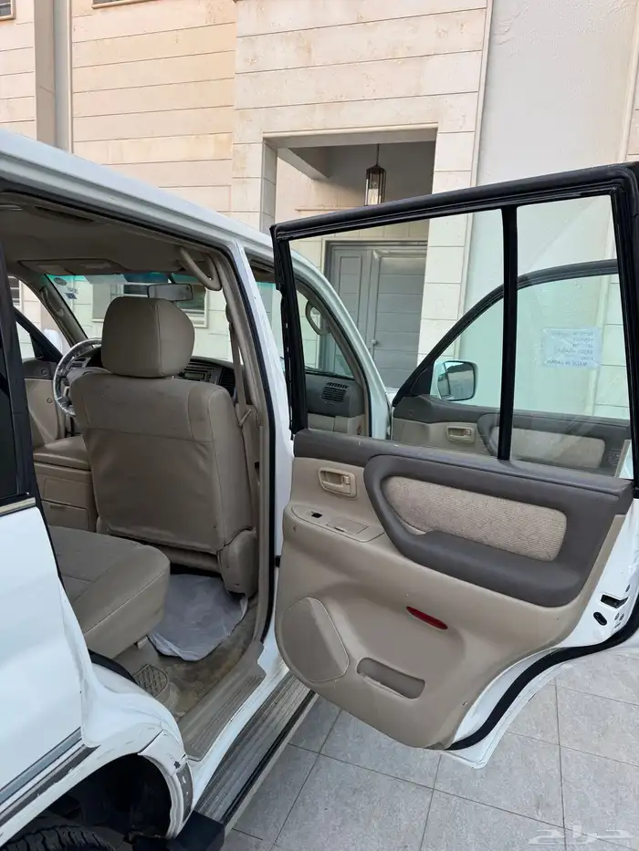 للبيع لاندكروزر 2006 GXR تماتيك 28