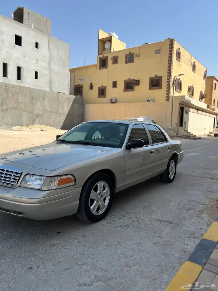 فورد فكتوريا 2012 0