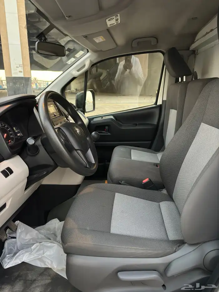 تايوتا باص هايس 2021 ديزل فان ثلاجه ثيرمو كينق مروحتين 8