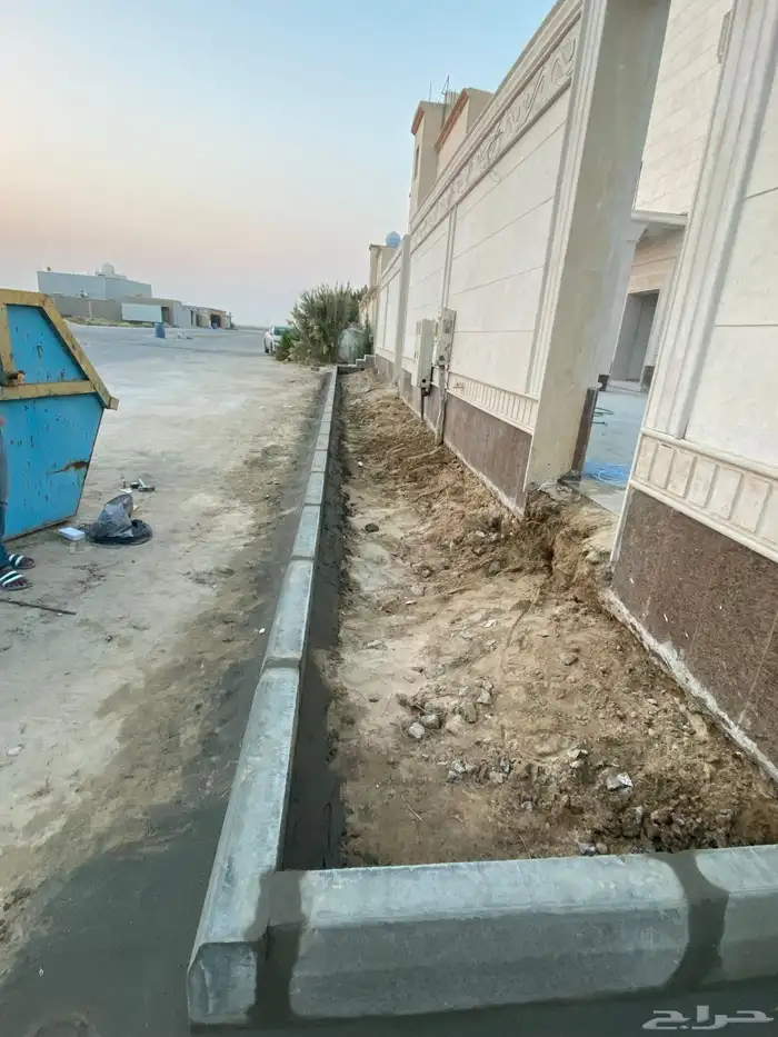 توريد وتركيب كافة انواع الانترلوك 0