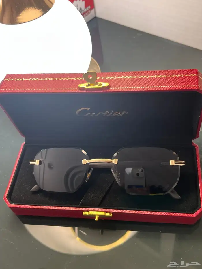 نظارة شبيهة كارتير مستخدمة 2