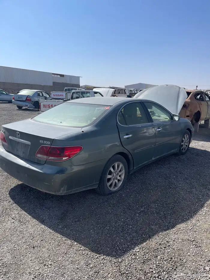 لكسز 2005 حجم 300 قطع غيار 1