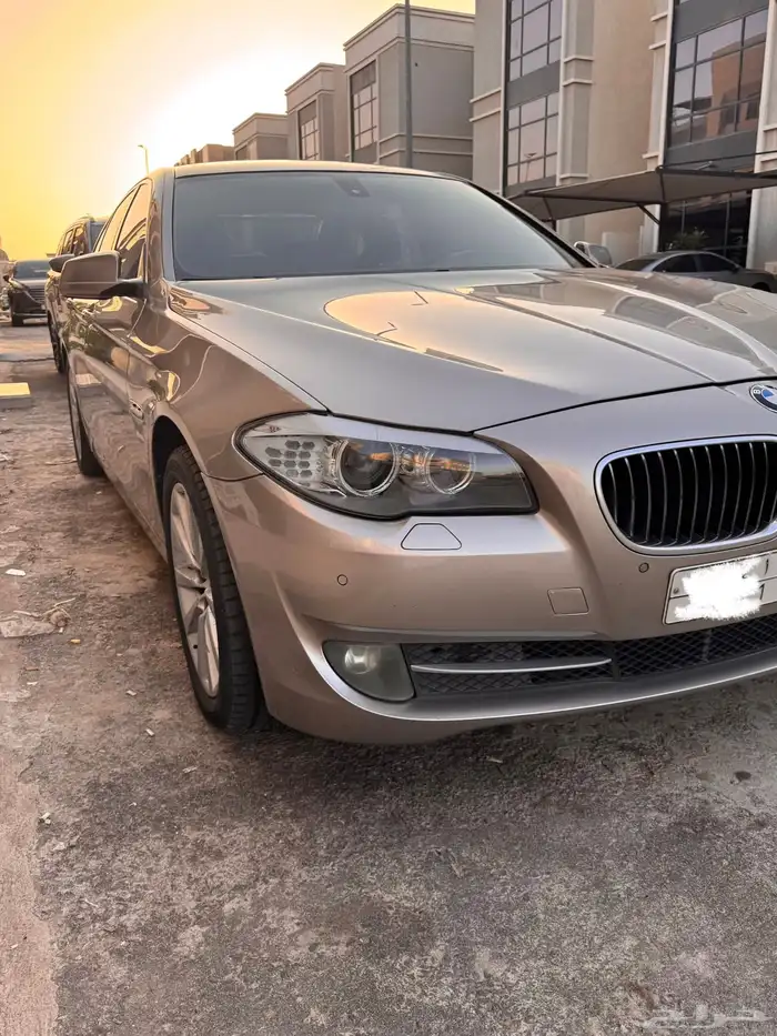 بي ام دبليو الفئة الخامسة 530 - 2013 5