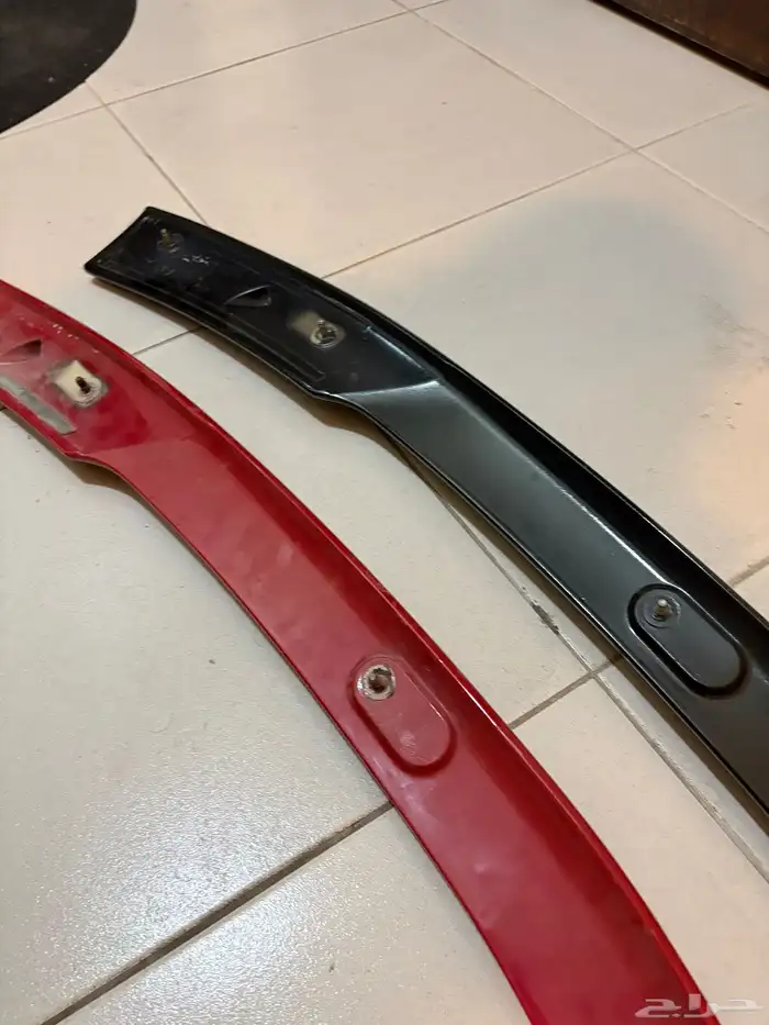 للبيع جناح كمارو من 2010 الى 2013 2