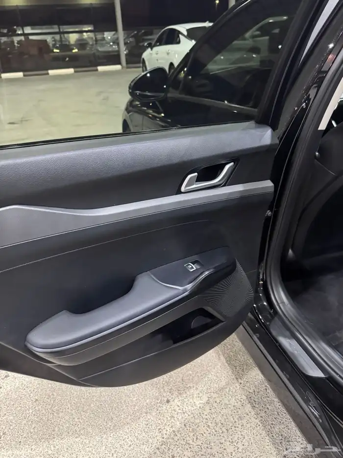 كي 5 2022 رادار ب 63 الف مسجل جاهز . 12