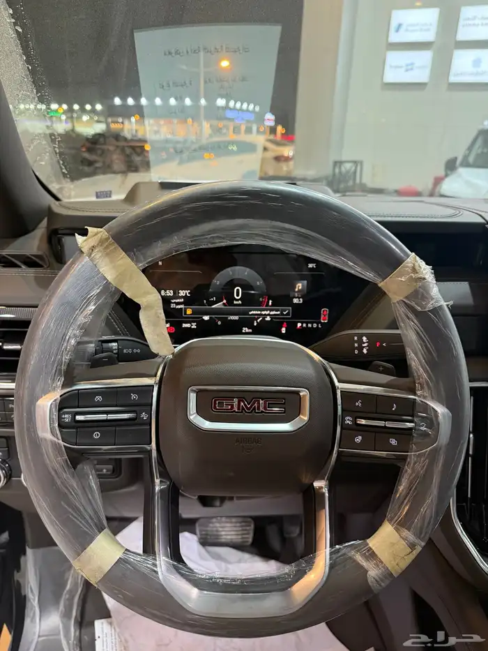 جي ام سي يوكن اليفيشن 2025 أصفار سقف بنوراما دبل 9