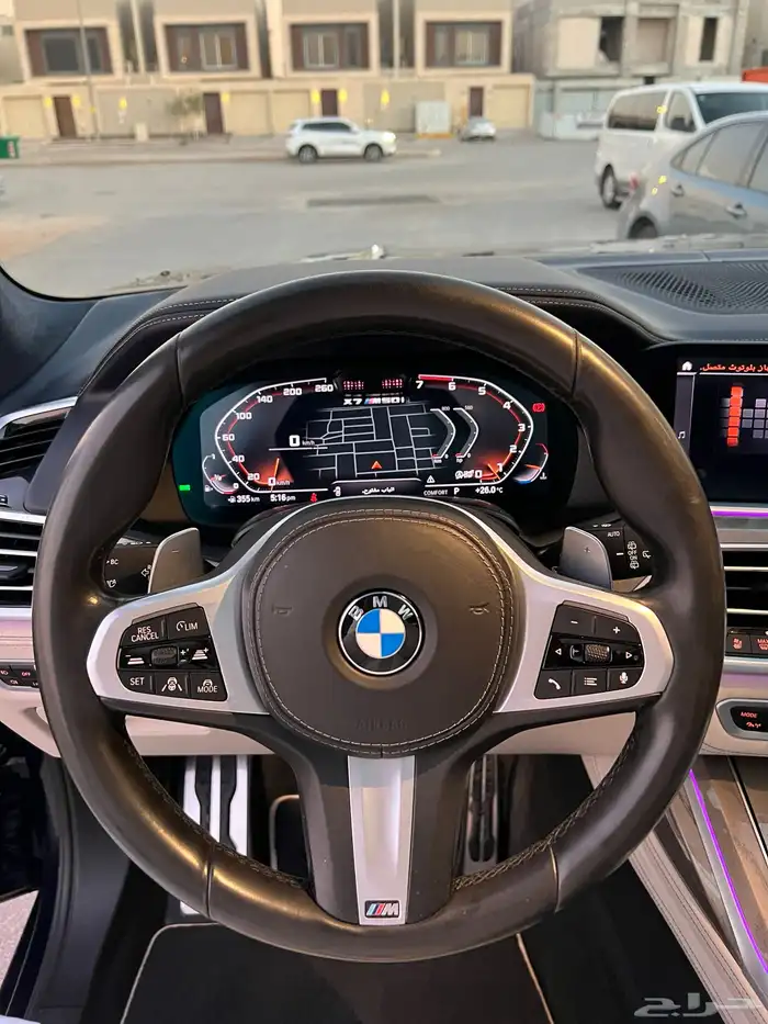 بي ام X7 V8 2020 38