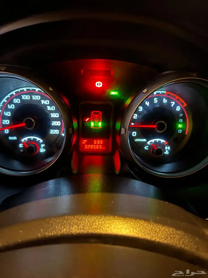 متسوبيشي باجيرو 2012 8