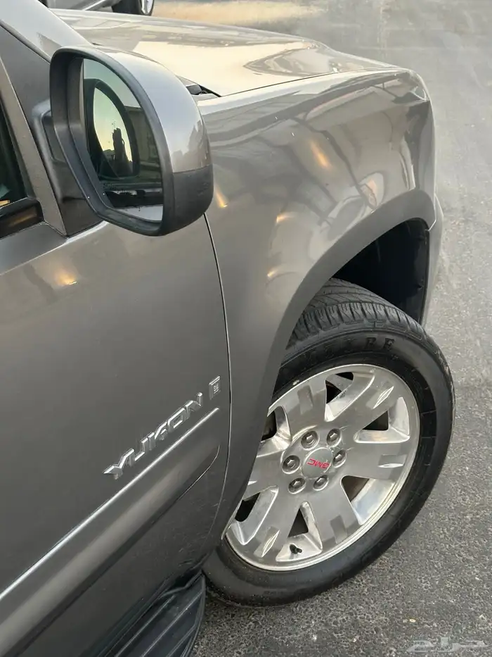 للبيع GMC يوكن 2008 فل كامل SLT نظيف جدا 3