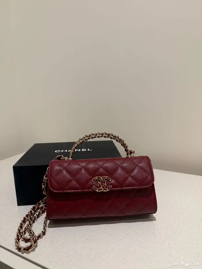 شنطه شانيل من الهدايا العملاء 2