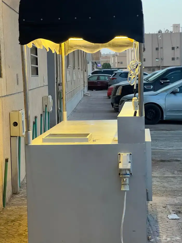 فود ترك او بوث مرتب وسهل تنقله 0