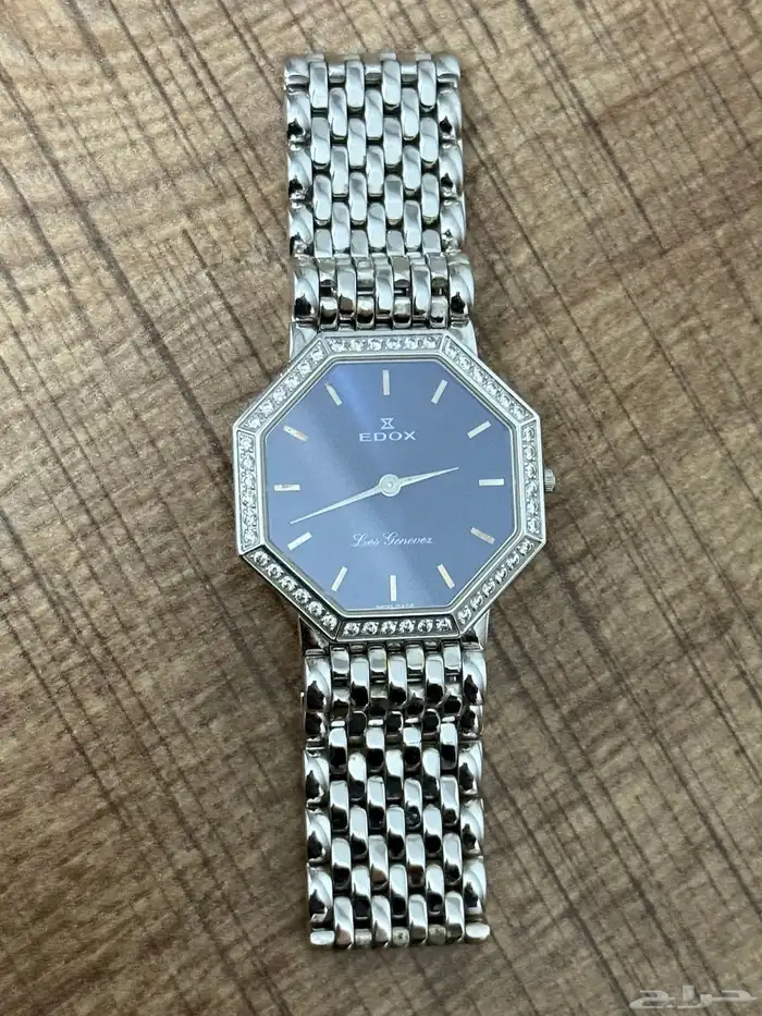 ساعة للبيع 0