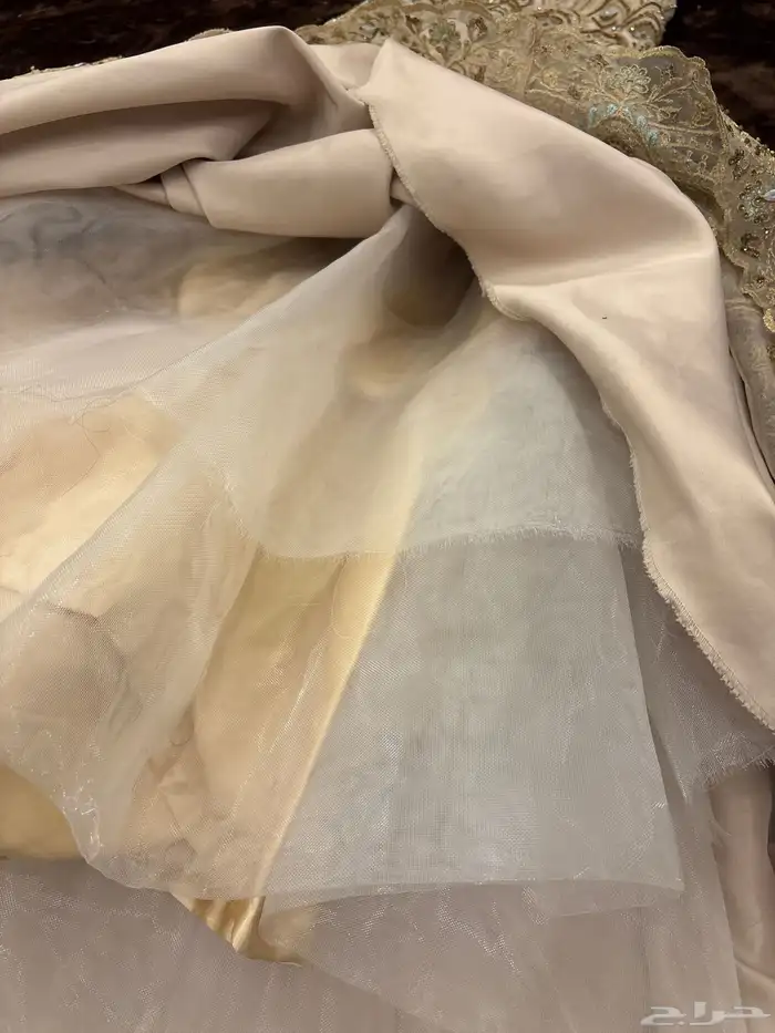 ميل عروس مقاس S معا طرحه 3